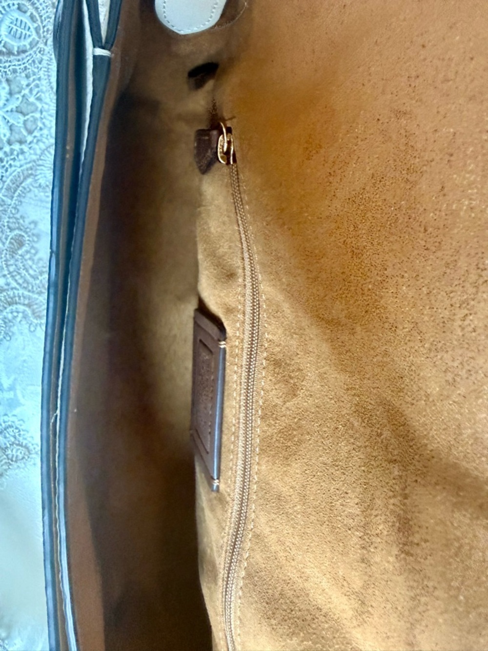 Coach Georgie Shoulder Bag With Rivets Gold/Chalk - Picture 9 of 12